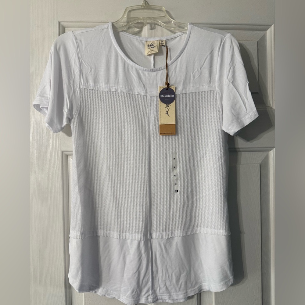 Buckle Women's Textured White Short Sleeve Top